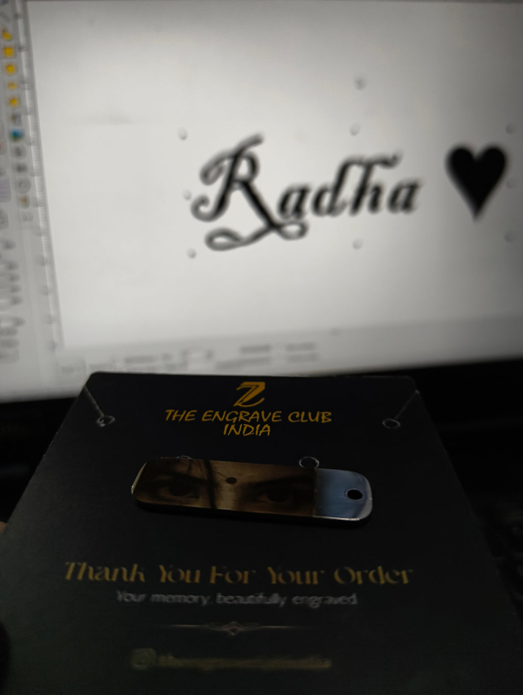 Custom Photo Engraved Pendant Necklace – Personalized Gift
