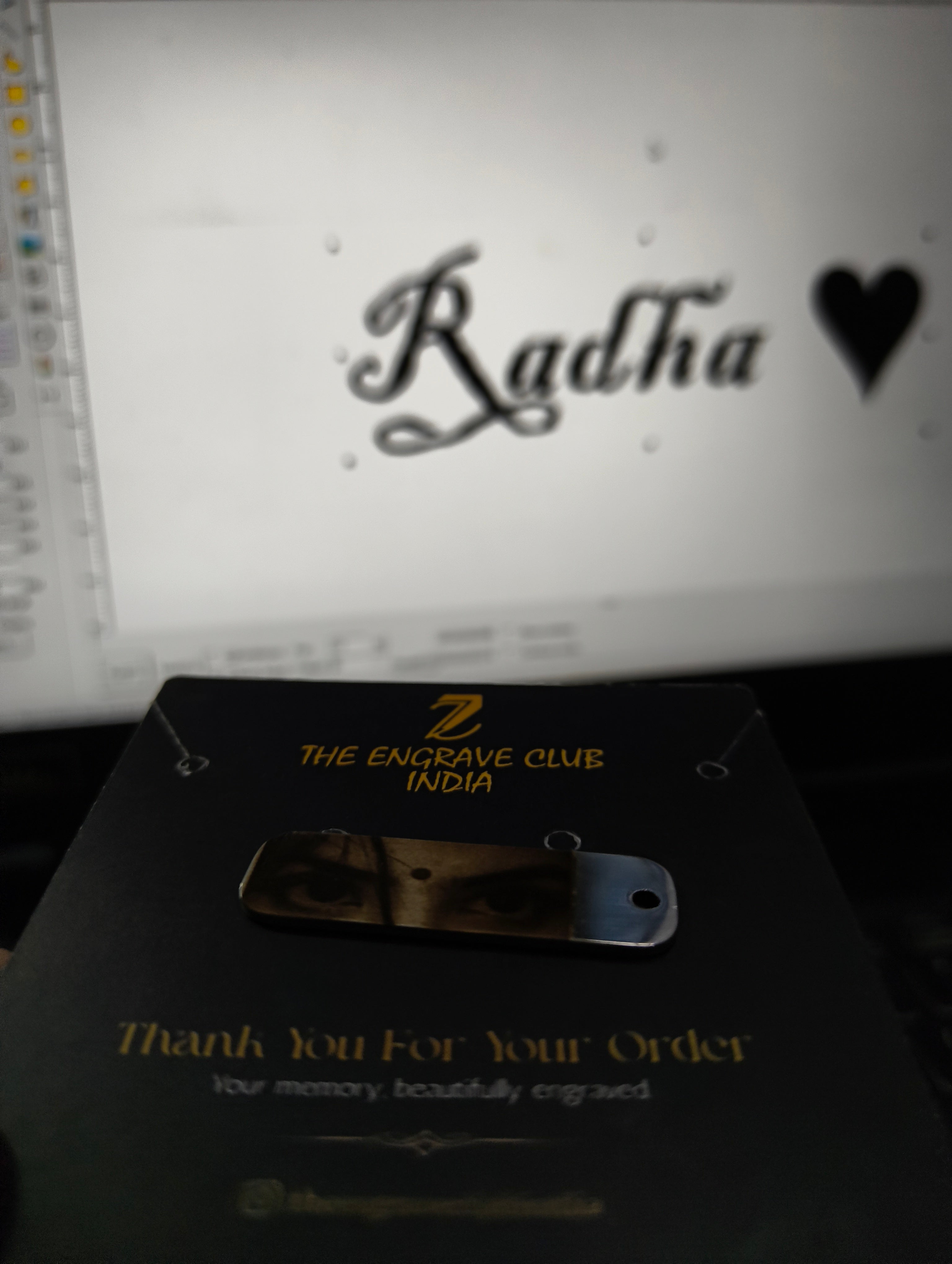 Custom Photo Engraved Pendant Necklace – Personalized Gift