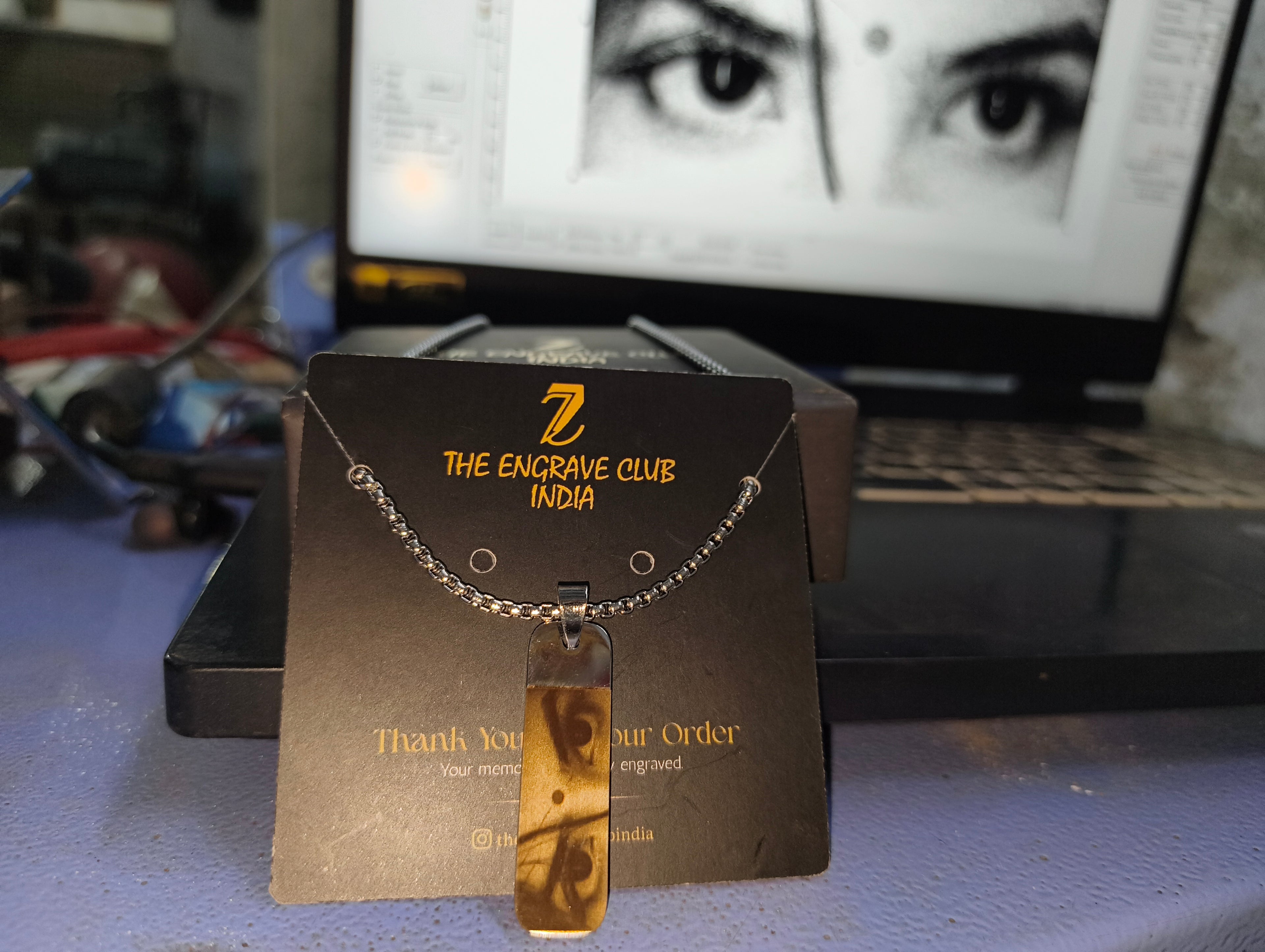 Custom Photo Engraved Pendant Necklace – Personalized Gift